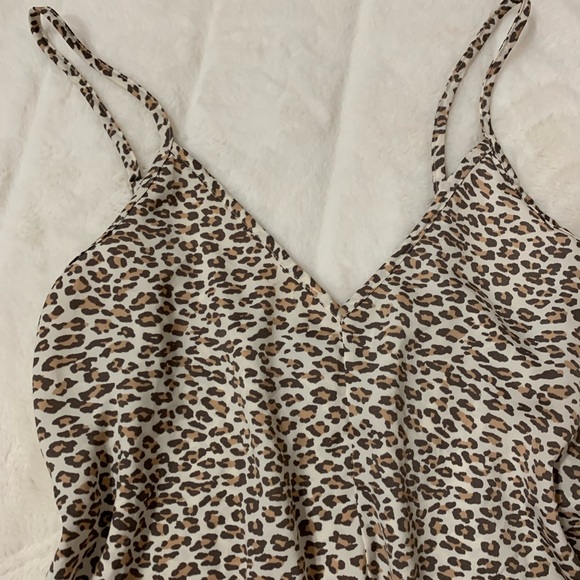 American Eagle Satin Lounge Set - Picture 7 of 11